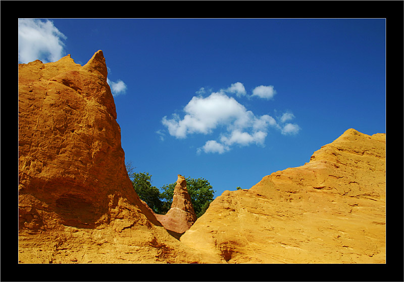 http://www.zsolution.net/gallery/galleries/Ocres_de_Provence/122_2257.jpg